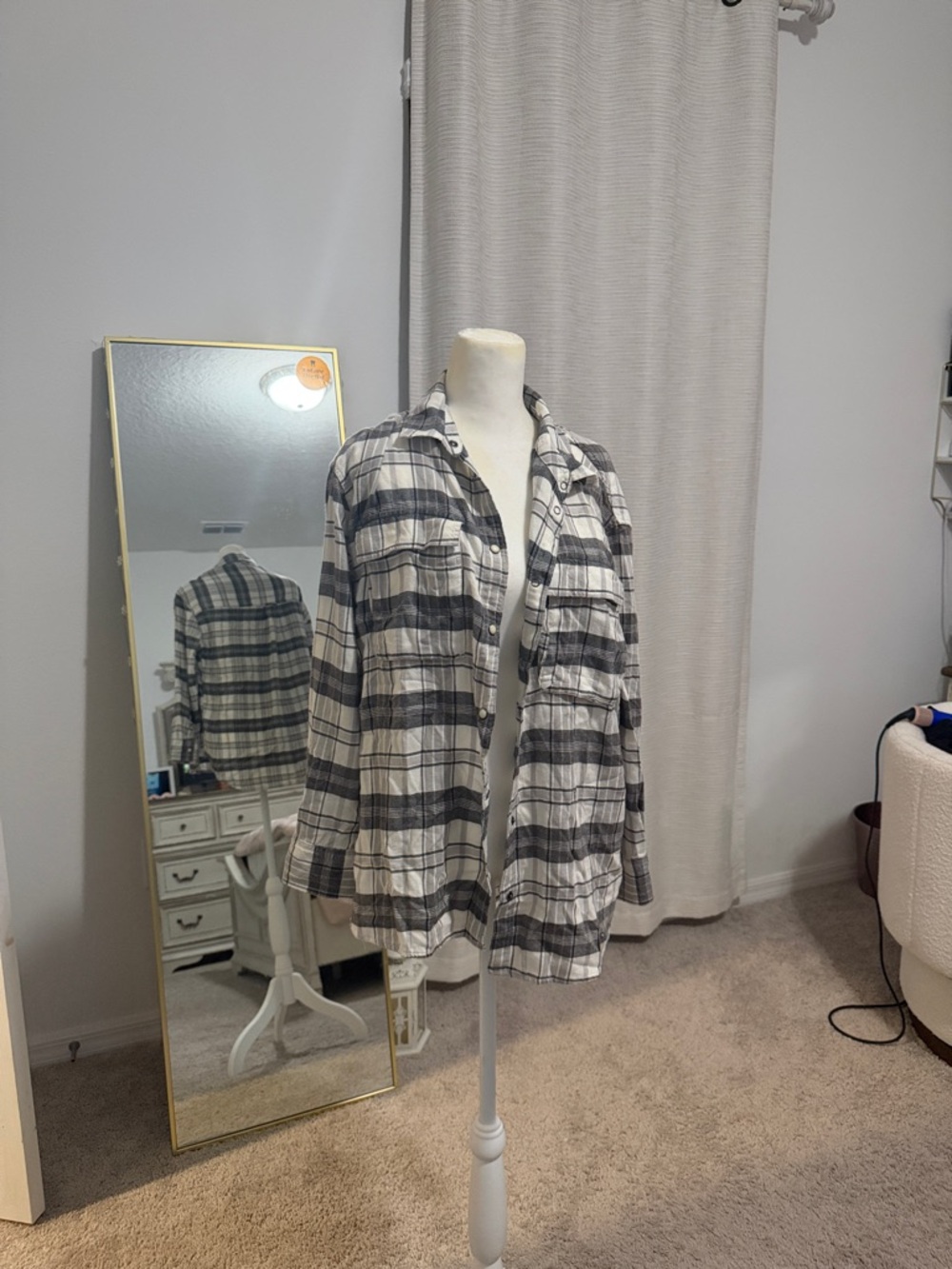 Classic Black & White Plaid Button-Front Shirt Jacket